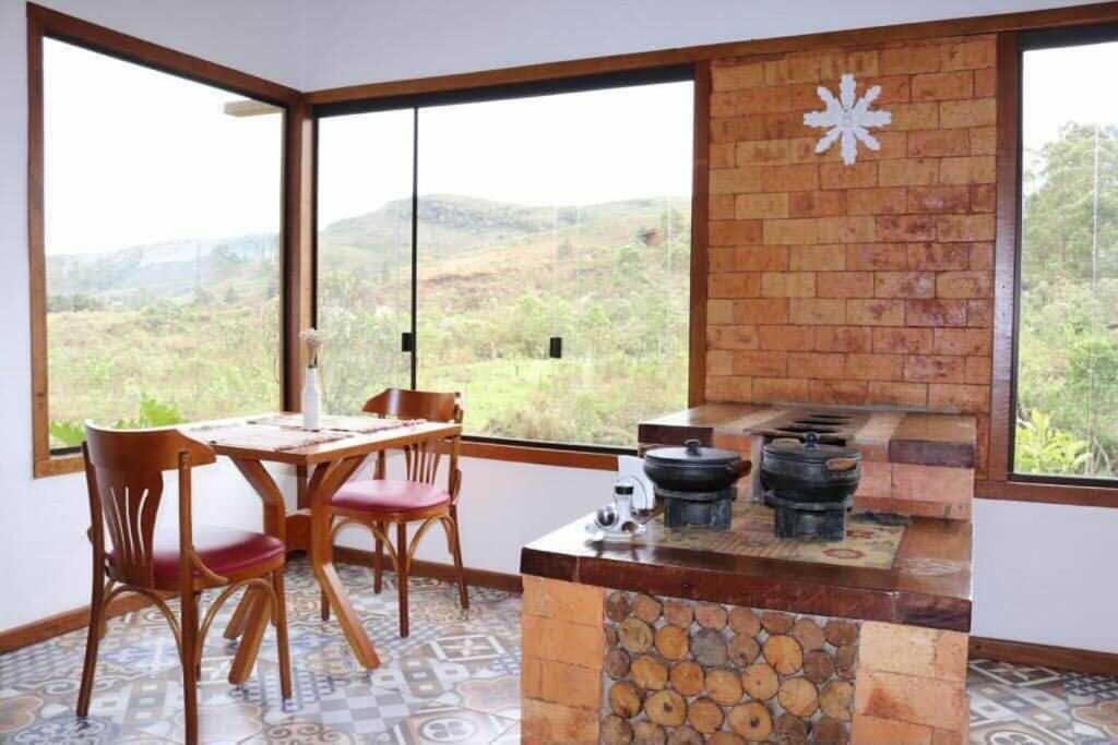 Appartamento Serra Dos Encantos Lavras Novas Esterno foto